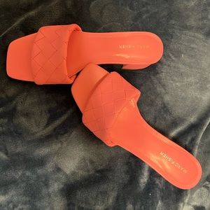 Marc Fisher heels Size 9- Pink - Excellent condition